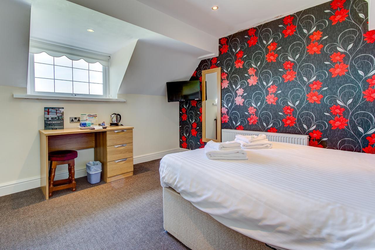 New Boston Guest Accommodation Fleetwood Bagian luar foto