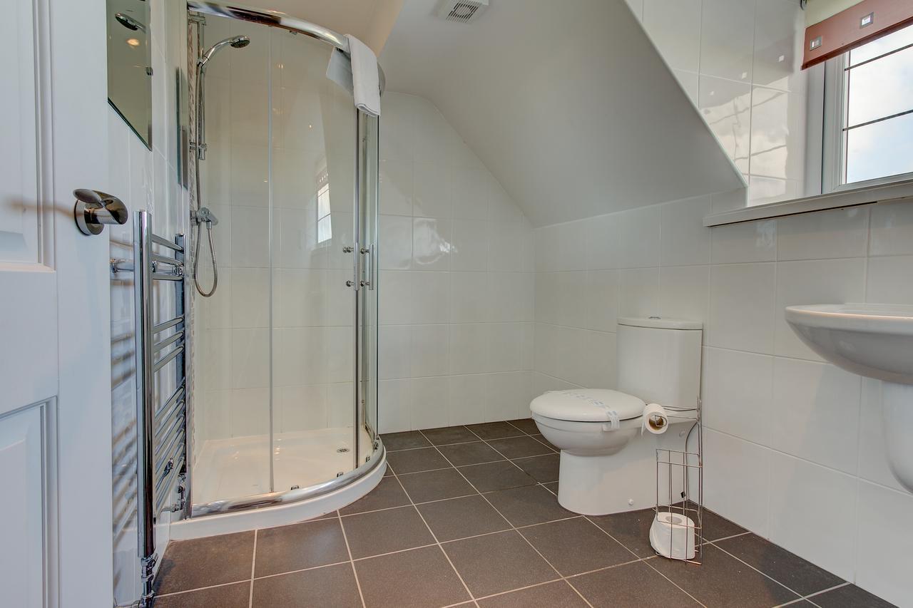 New Boston Guest Accommodation Fleetwood Bagian luar foto